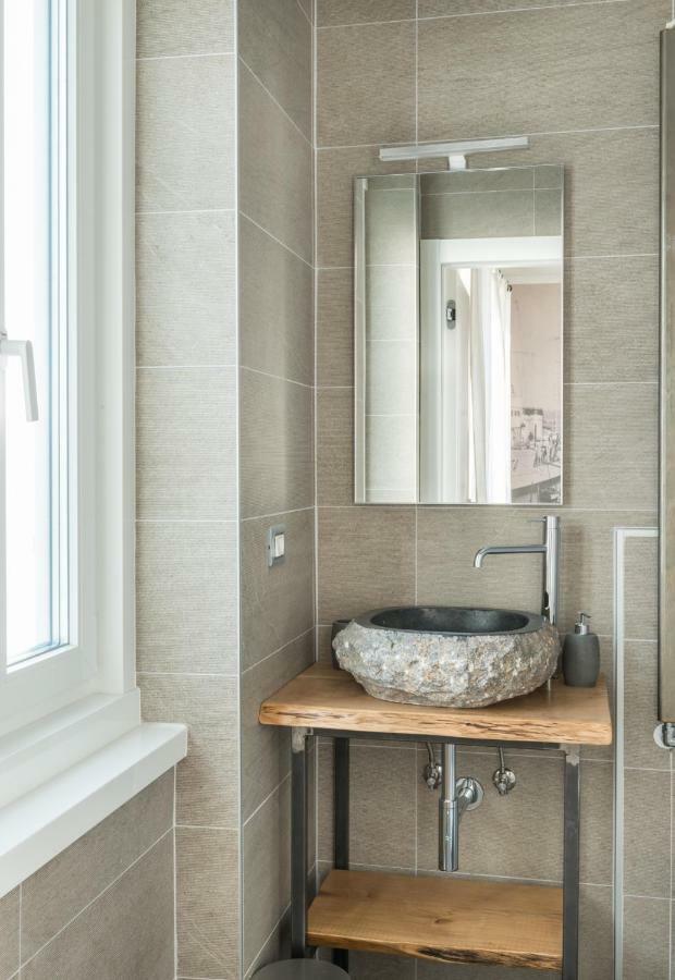 Garibaldino Rooms Триест Екстериор снимка