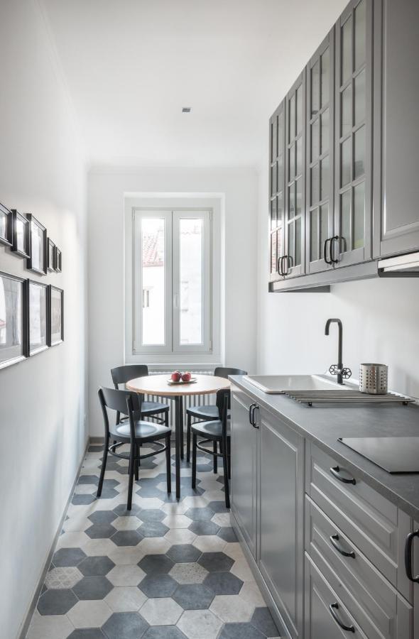 Garibaldino Rooms Триест Екстериор снимка